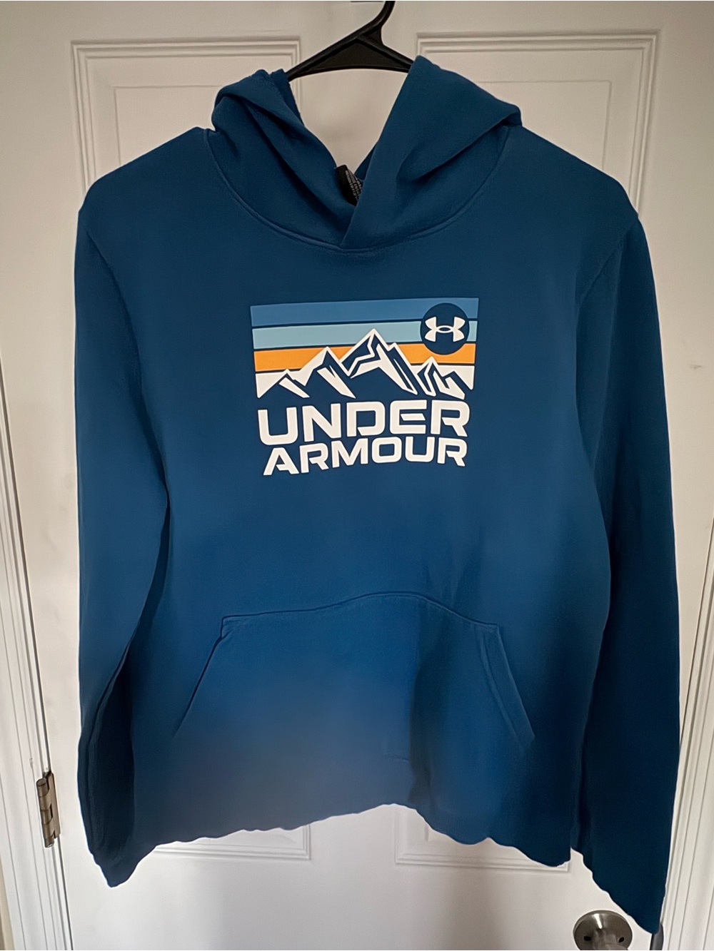 Under Armour Men’s Teal Blue Mountain-Logo Hoodie